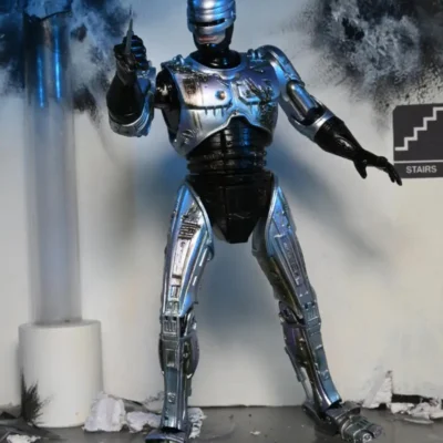 RoboCop - 7" Scale Action Figure - Ultimate Battle Damaged RoboCop with Chair